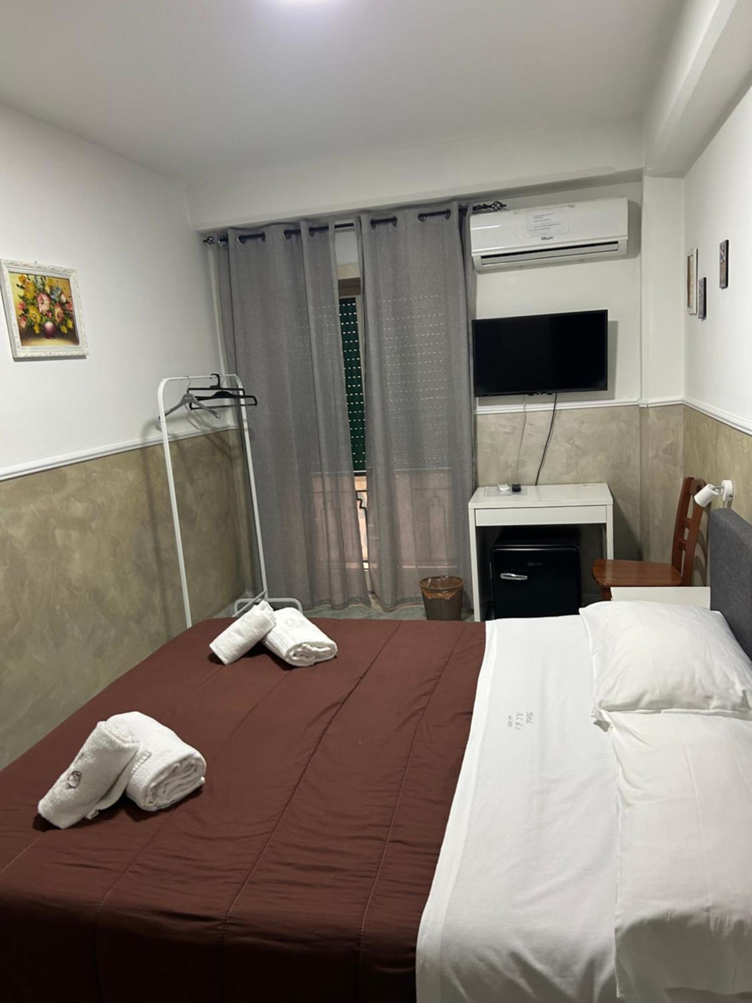 Hotel Alloggio Del Conte Napoli Dış mekan fotoğraf
