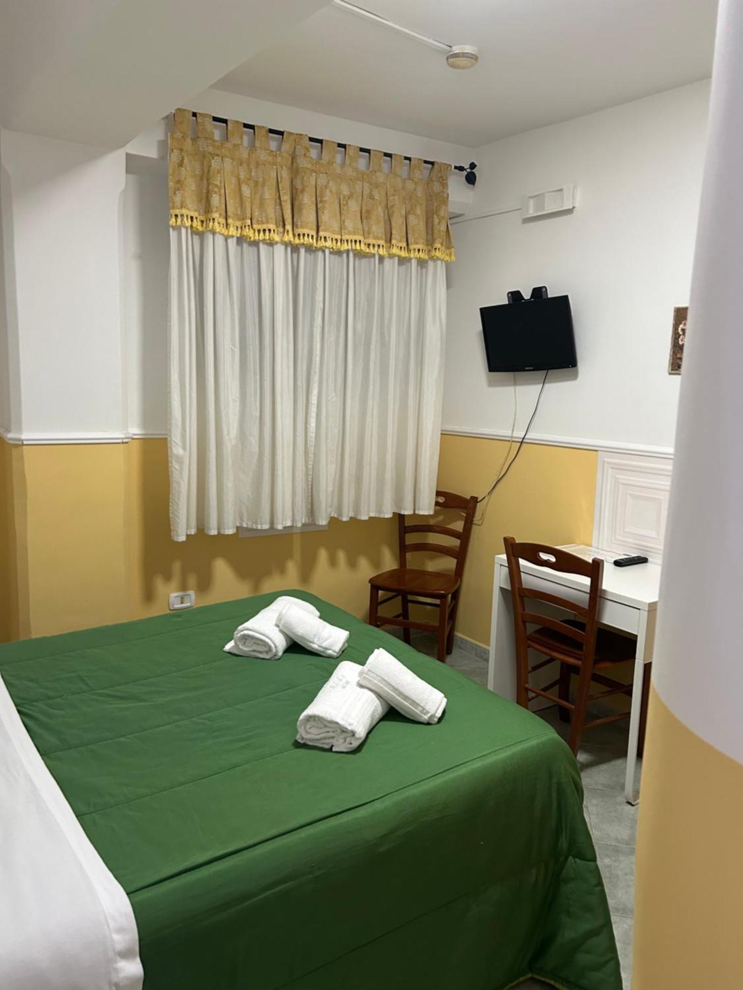Hotel Alloggio Del Conte Napoli Dış mekan fotoğraf